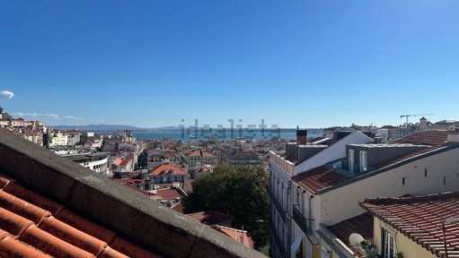 Apartamento T1 à venda na Rua de Martim Vaz