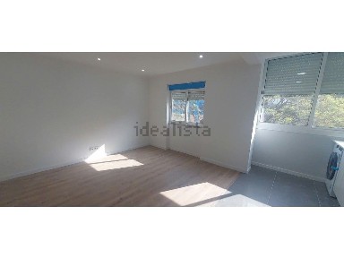 Apartamento T2 à venda na Rua Mestre Afonso Domingues