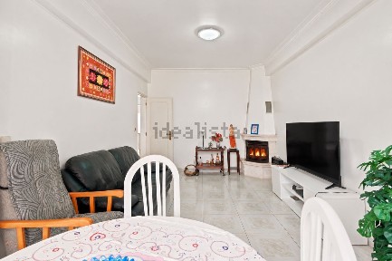 Apartamento T2 à venda na Rua Francisco Franco, 4