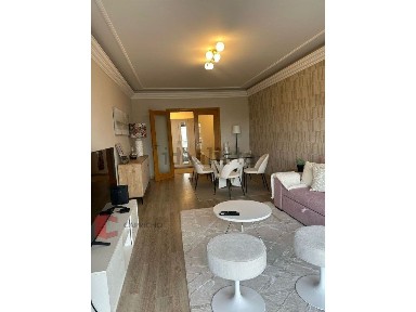 Apartamento T2 à venda na Rua Marechal António de Spínola, 99