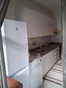 Arrendamento de apartamento T4 na Rua Joaquim António de Aguiar, 147