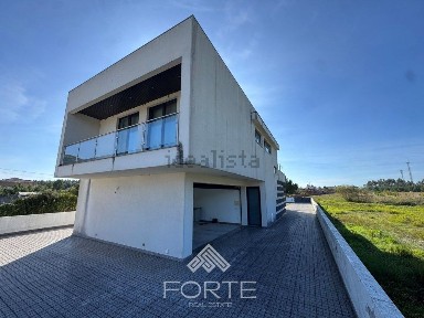 Moradia independente à venda em Ponte de Vagos