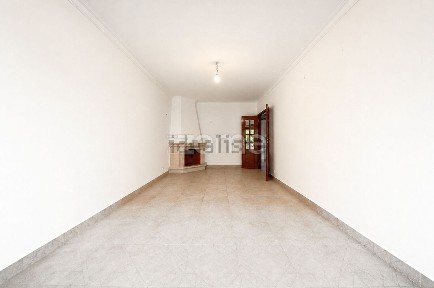 Apartamento T2 à venda na Praça David Mourão Ferreira, 672