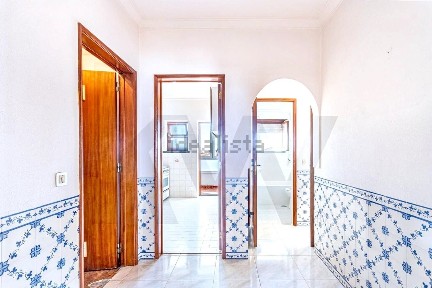 Apartamento T2 à venda na Rua 29 de Novembro, 86