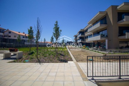 Arrendamento de apartamento T2 na Rua do Centro de Saúde