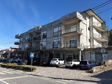Macieira da Lixa e Caramos, Caramos