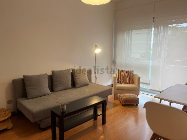 Arrendamento de apartamento T1 na Rua João Baptista Lavanha