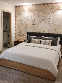 Arrendamento de apartamento T0 na Rua de Santa Catarina, 973