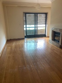 Arrendamento de apartamento T2 na Avenida da República
