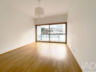 Apartamento T2 à venda em Azurém