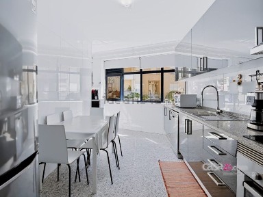 Apartamento T3 à venda na Rua Bernardino Costa