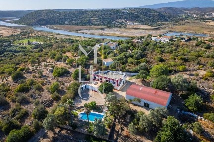 Quinta à venda na Arrochela
