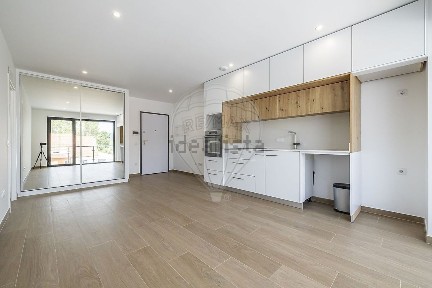 Arrendamento de apartamento T1 na Avenida Nossa Senhora da Conceição