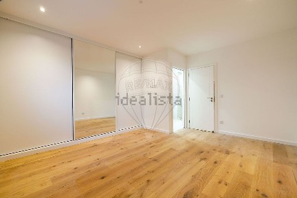 Arrendamento de apartamento T3 na Rua do Pinhal