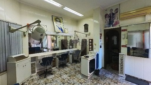 Arrendamento de espaço comercial na Rua Doutor João de Barros