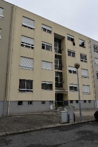 Vende-se apartamento T4 - Praceta Simões de Almeida - Matosinhos