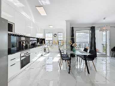 Arrendamento de apartamento T2 em Caniço