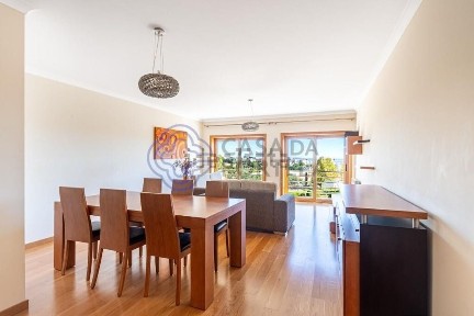 Arrendamento de apartamento T2 na Rua da Quinta da Fonte s/n
