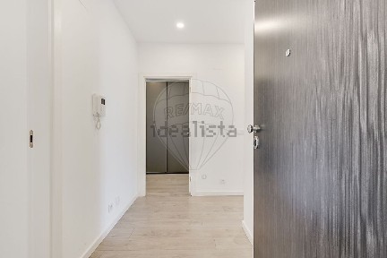 Arrendamento de apartamento T2 na Rua General Humberto Delgado