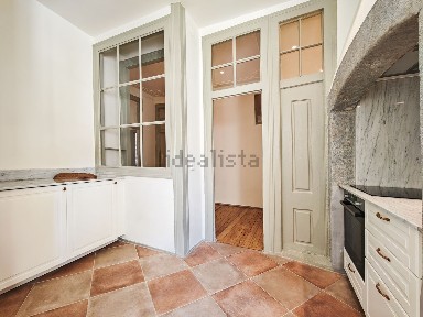 Arrendamento de apartamento T2 na Rua da Madalena