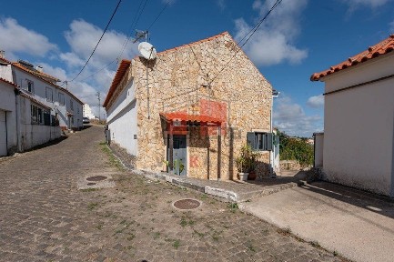 Casa ou moradia à venda em Malveira e São Miguel de Alcainça