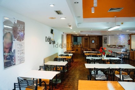 Arrendamento de espaço comercial na Praça Doutor Manuel de Arriaga s/n