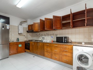 Apartamento T3 à venda na Rua Outeiro da Condessa, 82