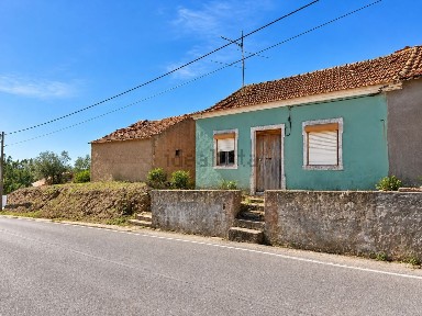 Casa ou moradia à venda em Junceira