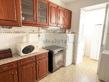 Moradia independente à venda na Rua Dom Afonso Castelo Branco