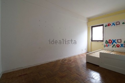 Apartamento T2 à venda em Pontinha e Famões