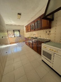 Apartamento T1 à venda na Ladeira do Monte s/n