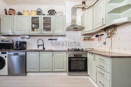 Apartamento T2 à venda na Rua Dom Dinis