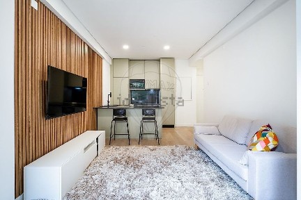 Apartamento T1 à venda na Avenida António Sérgio