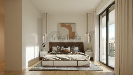Apartamento T3 à venda na Rua Major Afonso Palla, 23
