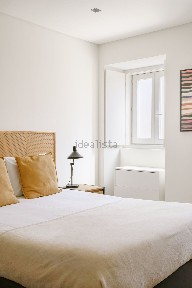 Apartamento T0 à venda na Travessa do Pardal, 13