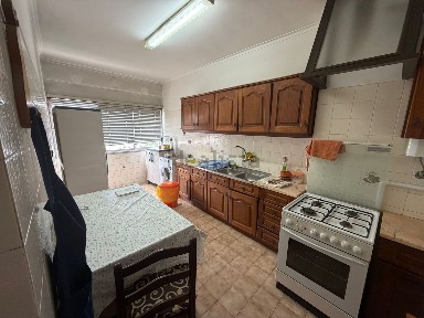 Apartamento T1 à venda na Praceta Humberto Delgado