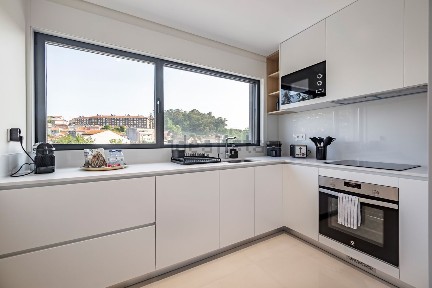 Arrendamento de apartamento T2 na Praça das Flores