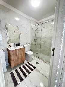 Arrendamento de apartamento T2 na Camões - Faria Guimarães