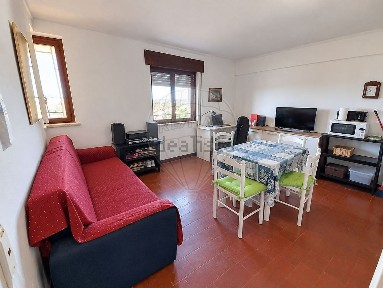 Apartamento T2 à venda na Vila de Pêra