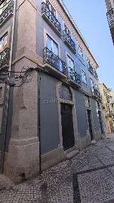 Apartamento T2 à venda na Rua Doutor António Joaquim Granjo, 16