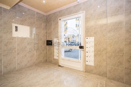 Apartamento T3 à venda na Rua António Augusto Louro