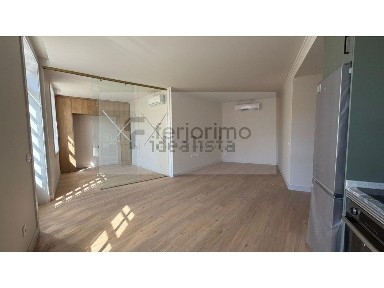 Arrendamento de apartamento T1 em Oliveira - São Paio - São Sebastião