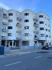 Apartamento T1 à venda em Lugar de Paranho de Areia s/n