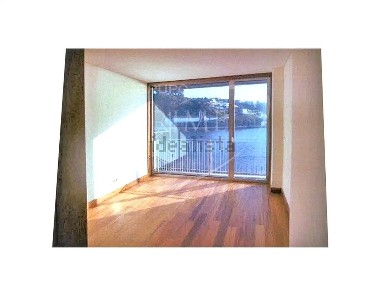 Apartamento T3 à venda na Arrábida