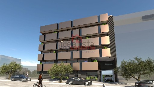 Apartamento T0 à venda na Rua 25 de Abril, 15