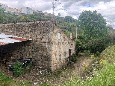 Quinta à venda na Covilhã e Canhoso