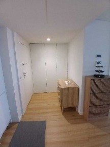 Aluga-se t1 novo no ultimo andar vila nova de Gaia