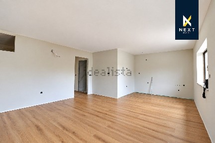 Apartamento T2 à venda em Repeses e São Salvador