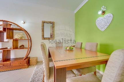 Arrendamento de apartamento T2 na Rua António Nobre