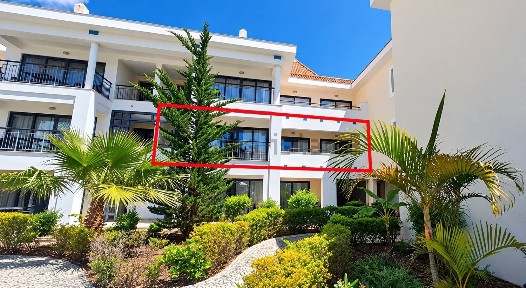 Apartamento T2 à venda na Rua do Brasil